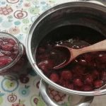 Kādēļ likt karoti katliņā: dīvains dzīvesprieks, kas pasargās jūsu ievārījumu no saķepšanas kadel-likt-karoti-katlina-divains-dzivesprieks-kas-pasargas-jusu-ievarijumu.jpg