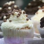 Kāpēc jogurts mīklā ir sulīgāko smalkmaizīšu slepenā sastāvdaļa: zinātnisks mīkstuma skaidrojums kapec-jogurts-mikla-ir-suligako-smalkmaizisu-slepena-sastavdala-zinatnisks-mikstuma.jpg